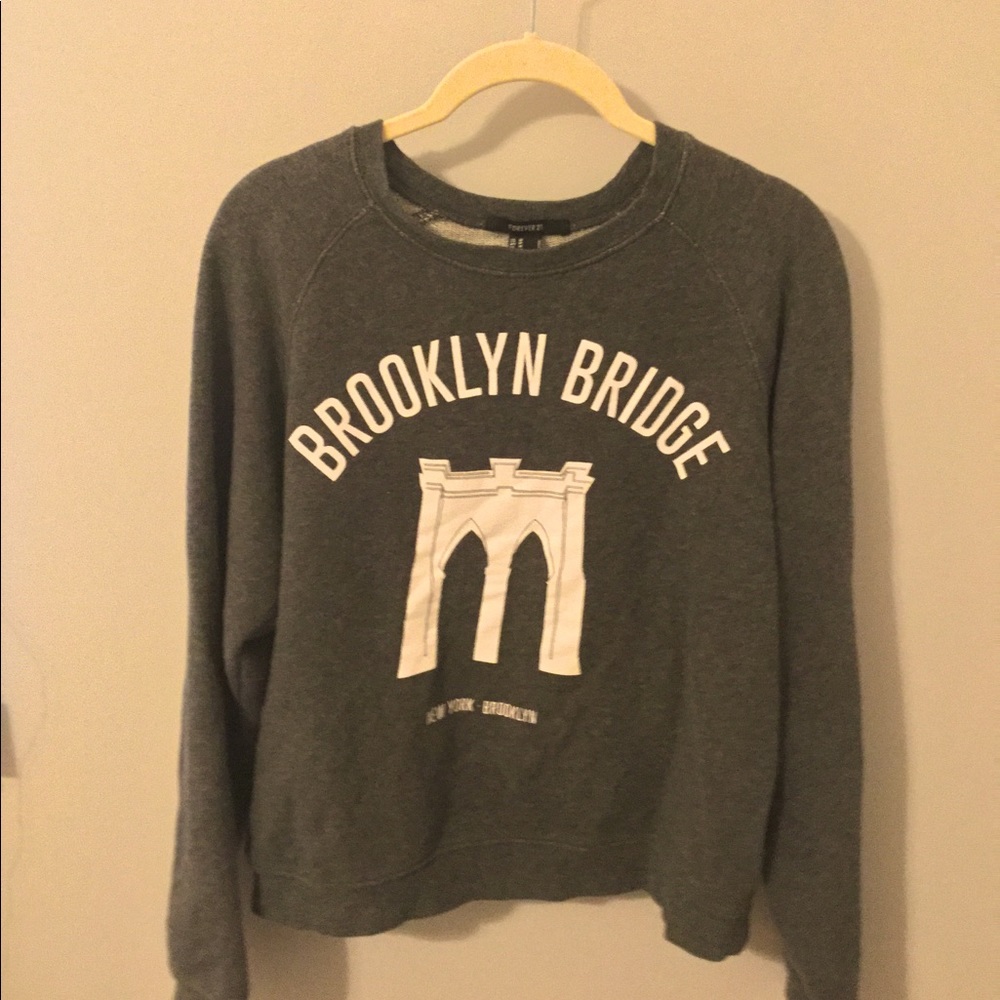 Brooklyn Bridge grey sweatshirt Forever 21